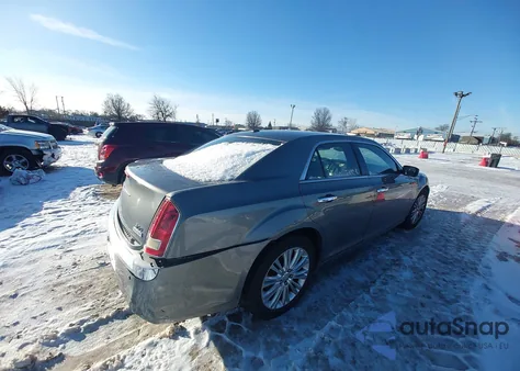 2012 Chrysler 300 Limited из США, поврежденный, VIN 2C3CCAHGXCH184881